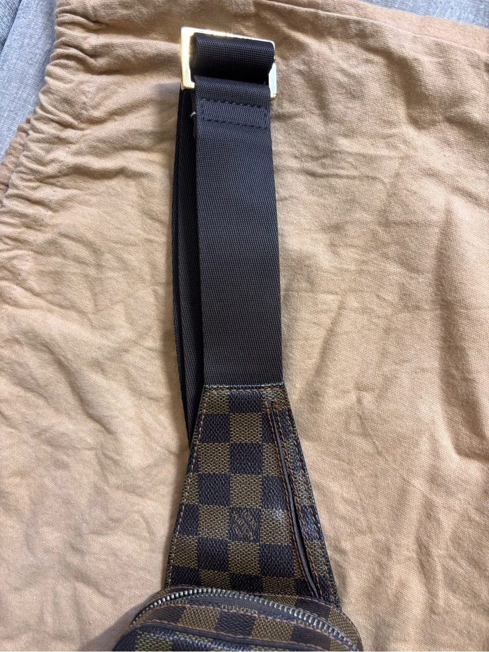 Authentic Louis Vuitton geronimos damier ebene discontinued mini bum bag